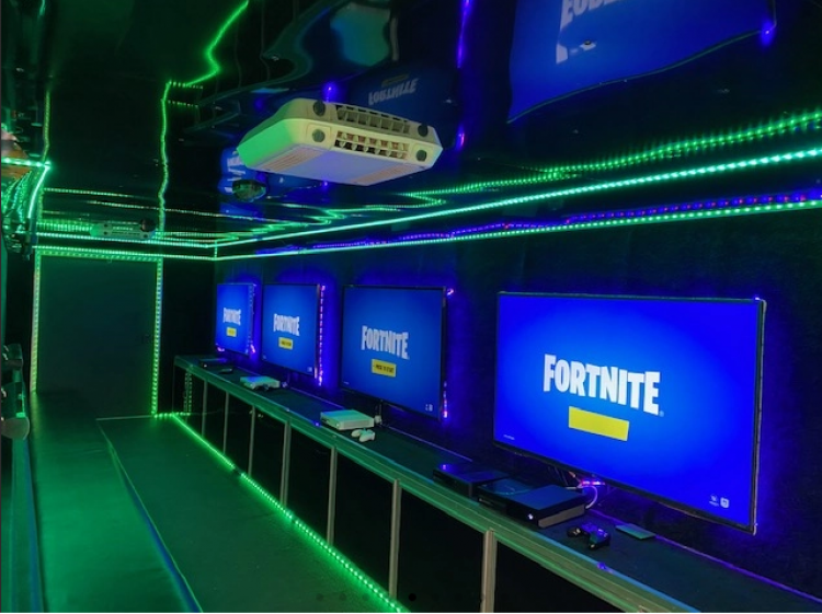 15ft Oasis Water Slide Rock tha house Moonwalks La Marque TX